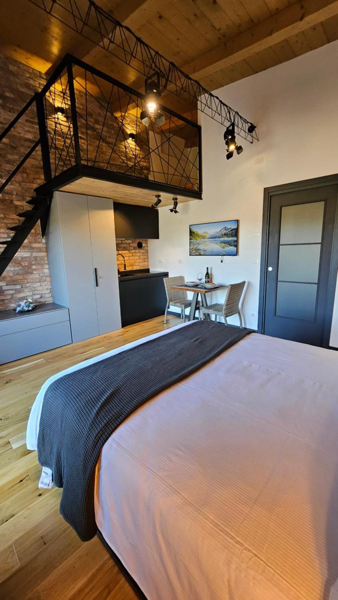 Giardinidieva Loft Gorizia Buitenkant foto